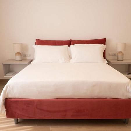 Monumental Luxury Rooms Касерта Екстериор снимка